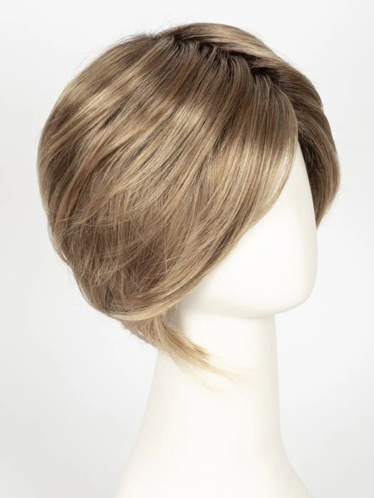 17062-java-synthetic-lace-front-wig-mono-crown-25.webp Java | Synthetic Lace Front Wig (Mono Crown)
