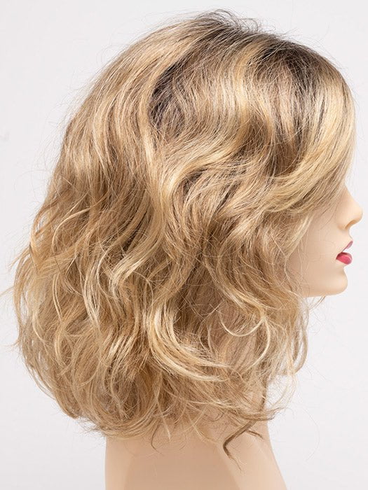 Dakota | Synthetic Wig (Mono Part)
