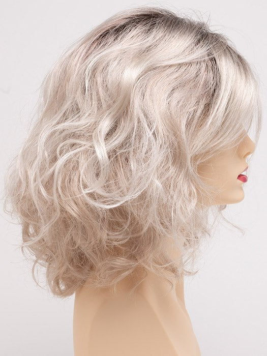 Dakota | Synthetic Wig (Mono Part)