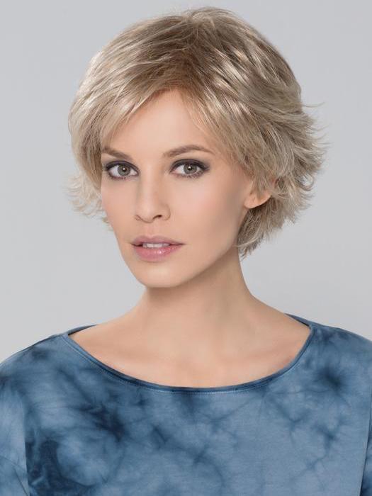 17717-date-synthetic-wig-mono-crown-2.jpg Date | Synthetic Wig (Mono Crown)