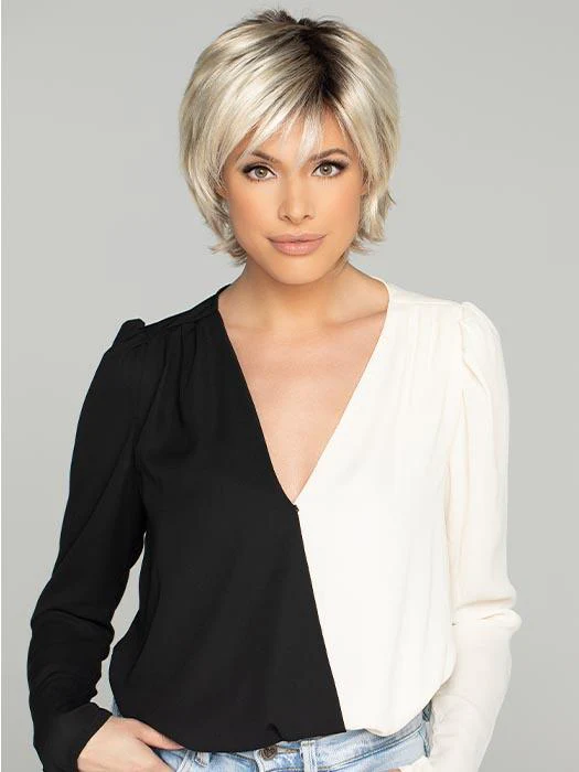 17986-ellen-synthetic-lace-front-wig-mono-crown-1.webp Ellen | Synthetic Lace Front Wig (Mono Crown)