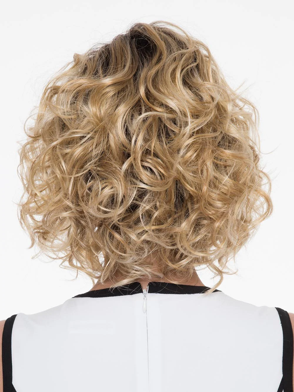 Bianca | Synthetic Wig (Basic Cap)