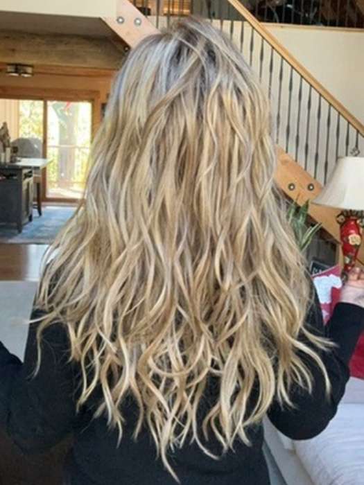 1886-california-beach-waves-hf-synthetic-lace-front-wig-mono-top-40.jpg California Beach Waves | HF Synthetic Lace Front Wig (Mono Top)