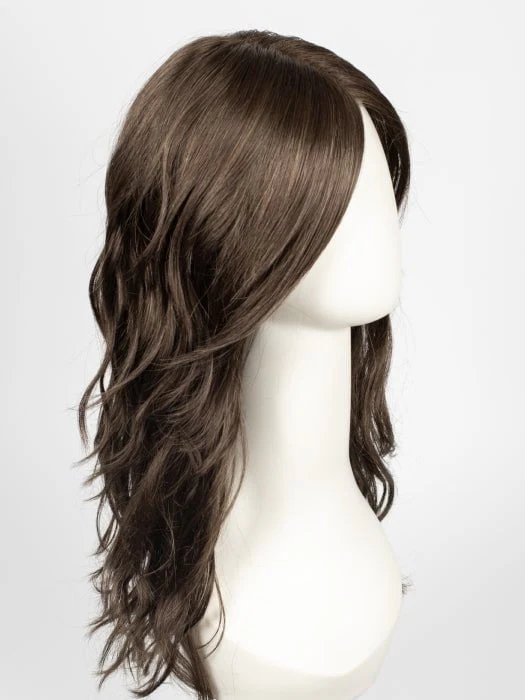 19136-verona-synthetic-lace-front-wig-mono-top-18.webp Verona | Synthetic Lace Front Wig (Mono Top)