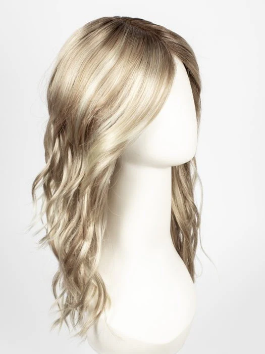 19136-verona-synthetic-lace-front-wig-mono-top-26.webp Verona | Synthetic Lace Front Wig (Mono Top)