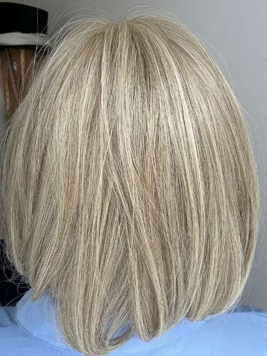 19290-montecito-synthetic-lace-front-wig-mono-part-10.jpg Montecito | Synthetic Lace Front Wig (Mono Part)