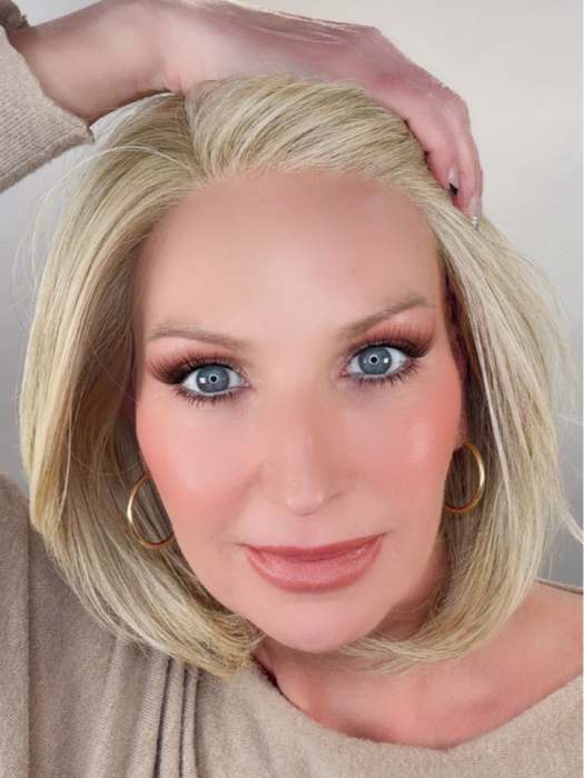 19290-montecito-synthetic-lace-front-wig-mono-part-5.jpg Montecito | Synthetic Lace Front Wig (Mono Part)