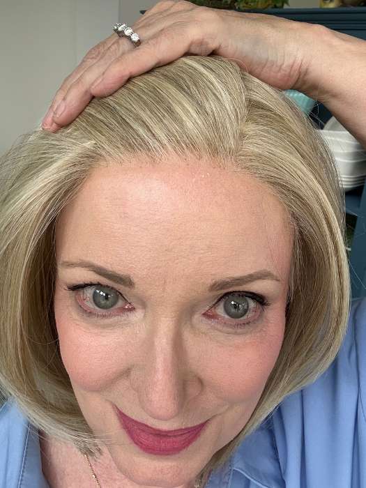19290-montecito-synthetic-lace-front-wig-mono-part-8.jpg Montecito | Synthetic Lace Front Wig (Mono Part)