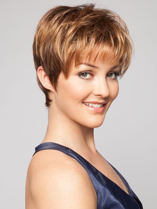 19392-stop-hi-tec-short-synthetic-wig-mono-crown-10.jpg Stop Hi Tec | Short Synthetic Wig (Mono Crown)