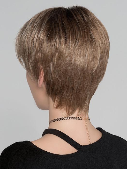 19392-stop-hi-tec-short-synthetic-wig-mono-crown-7.jpg Stop Hi Tec | Short Synthetic Wig (Mono Crown)