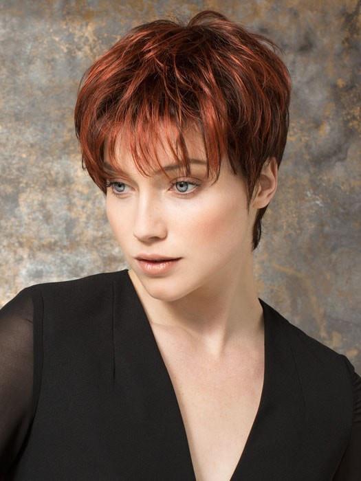 19392-stop-hi-tec-short-synthetic-wig-mono-crown-8.jpg Stop Hi Tec | Short Synthetic Wig (Mono Crown)