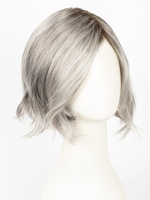 20430-tara-synthetic-lace-front-wig-mono-part-23.webp Tara | Synthetic Lace Front Wig (Mono Part)