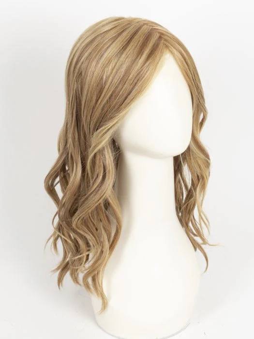 2060-selfie-mode-synthetic-lace-front-wig-mono-top-41.webp Selfie Mode | Synthetic Lace Front Wig (Mono Top)