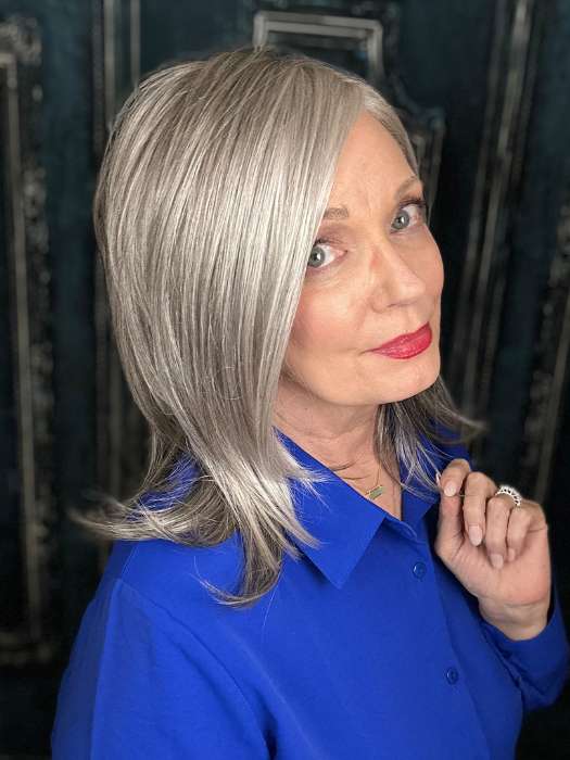 20664-harlee-synthetic-lace-front-wig-mono-part-4.jpg Harlee | Synthetic Lace Front Wig (Mono Part)