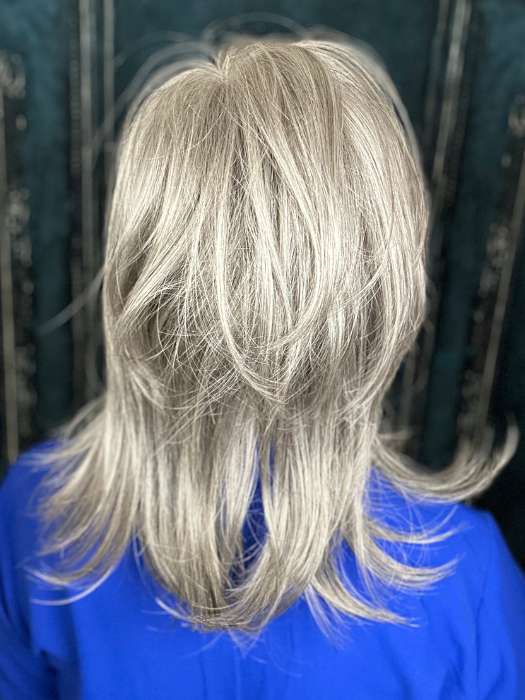 20664-harlee-synthetic-lace-front-wig-mono-part-5.jpg Harlee | Synthetic Lace Front Wig (Mono Part)