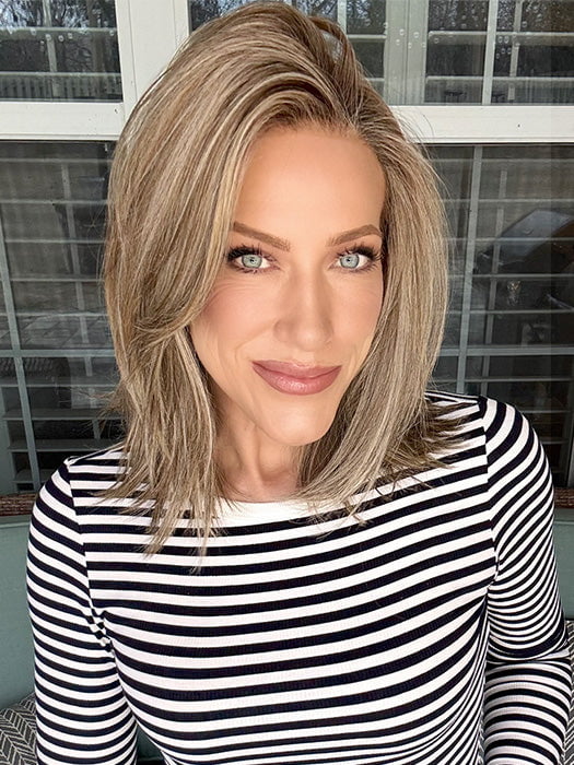 20942-chelsea-synthetic-lace-front-wig-mono-part-2.jpg Chelsea | Synthetic Lace Front Wig (Mono Part)