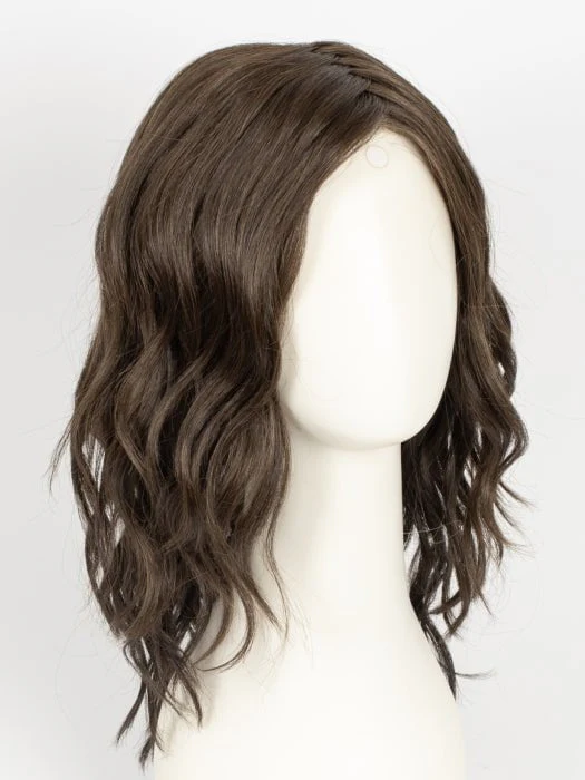 21283-admirable-synthetic-lace-front-wig-mono-crown-12.webp Admirable | Synthetic Lace Front Wig (Mono Crown)
