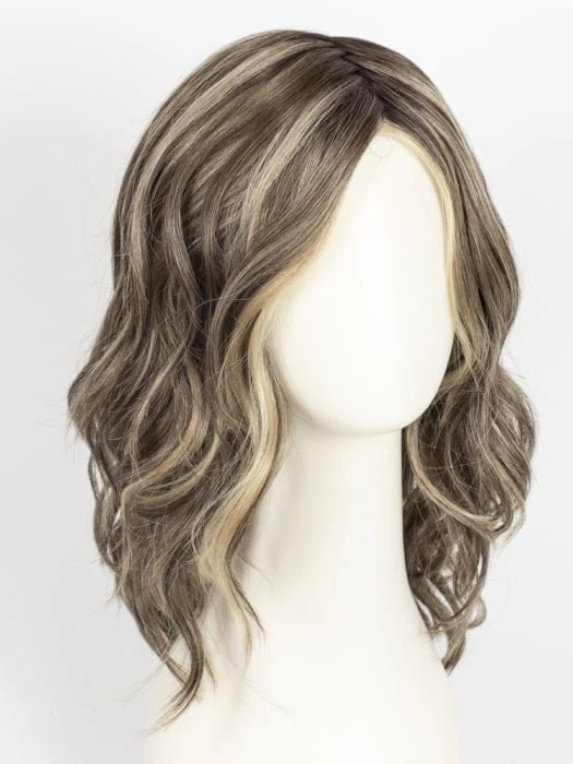 21283-admirable-synthetic-lace-front-wig-mono-crown-13.webp Admirable | Synthetic Lace Front Wig (Mono Crown)