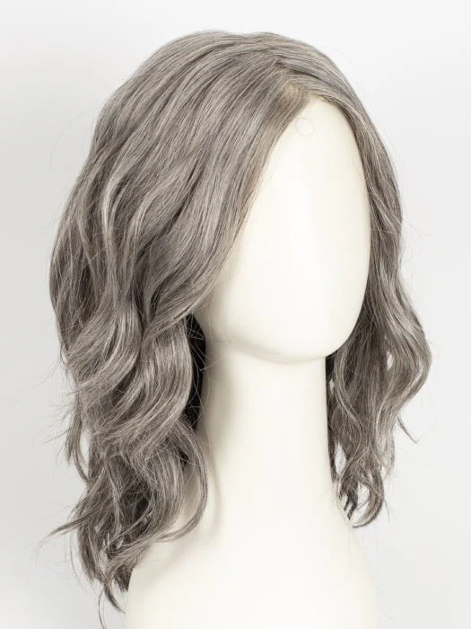 21283-admirable-synthetic-lace-front-wig-mono-crown-20.webp Admirable | Synthetic Lace Front Wig (Mono Crown)