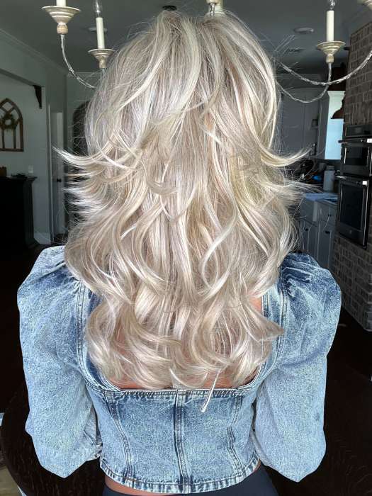 2129-stroke-of-genius-synthetic-lace-front-wig-mono-part-5.jpg Stroke of Genius | Synthetic Lace Front Wig (Mono Part)