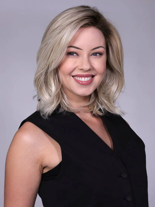 22236-manhattan-synthetic-lace-front-wig-mono-part-3.webp Manhattan | Synthetic Lace Front Wig (Mono Part)