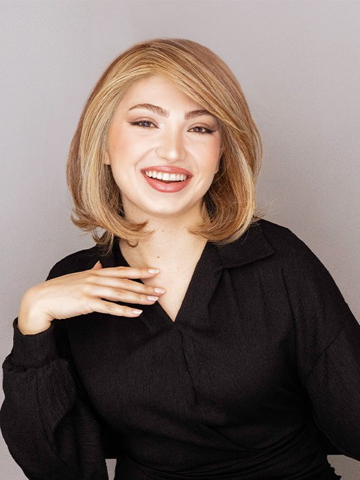 2435-upstage-petite-hf-synthetic-lace-front-wig-hand-tied-1.jpg Upstage Petite | HF Synthetic Lace Front Wig (Hand-Tied)