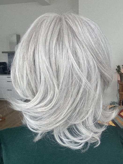 2435-upstage-petite-hf-synthetic-lace-front-wig-hand-tied-5.jpg Upstage Petite | HF Synthetic Lace Front Wig (Hand-Tied)