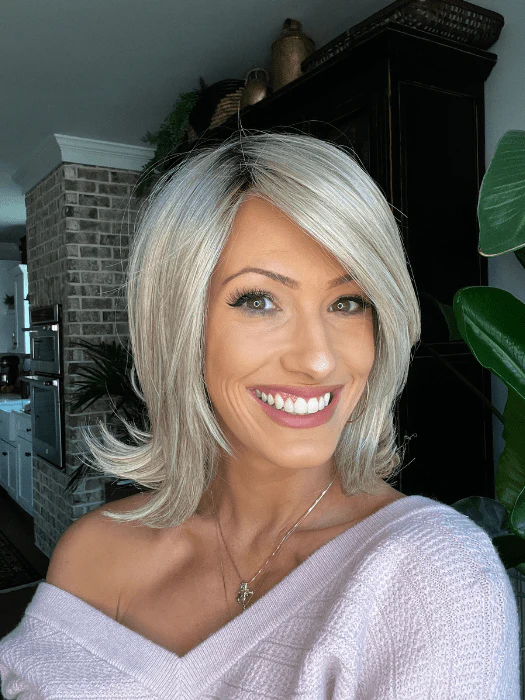 2435-upstage-petite-hf-synthetic-lace-front-wig-hand-tied-6.webp Upstage Petite | HF Synthetic Lace Front Wig (Hand-Tied)