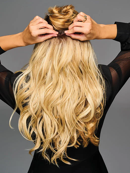 24578-19-wavy-invisible-extension-synthetic-hair-hair-extension-5.webp 19" Wavy Invisible Extension | Synthetic Hair Hair Extension