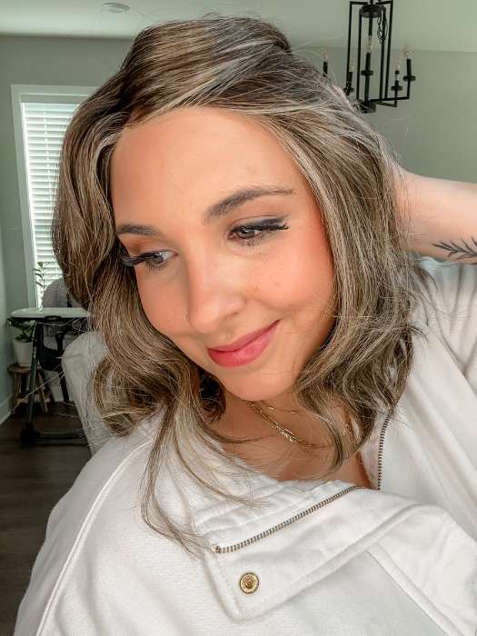 24958-bella-vida-petite-average-synthetic-lace-front-wig-hand-tied-3.jpg Bella Vida | Petite/Average | Synthetic Lace Front Wig (Hand-Tied)