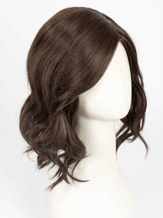 24958-bella-vida-petite-average-synthetic-lace-front-wig-hand-tied-31.webp Bella Vida | Petite/Average | Synthetic Lace Front Wig (Hand-Tied)