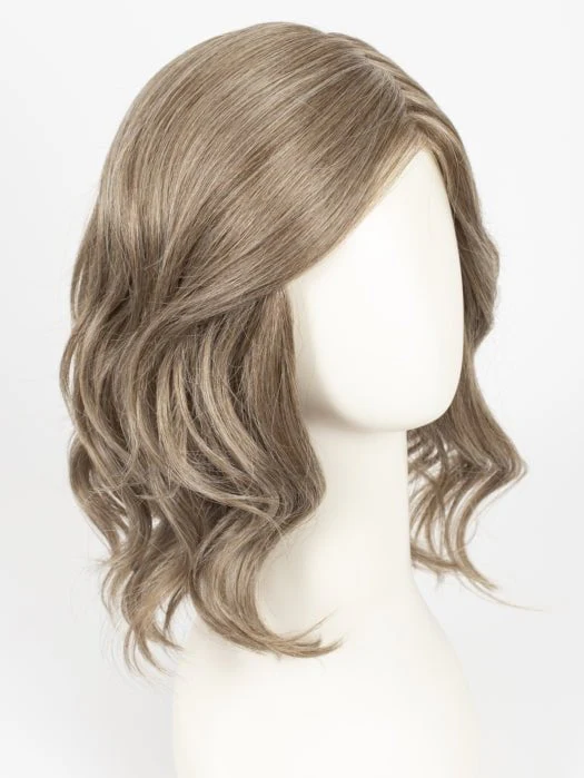 24958-bella-vida-petite-average-synthetic-lace-front-wig-hand-tied-49.webp Bella Vida | Petite/Average | Synthetic Lace Front Wig (Hand-Tied)
