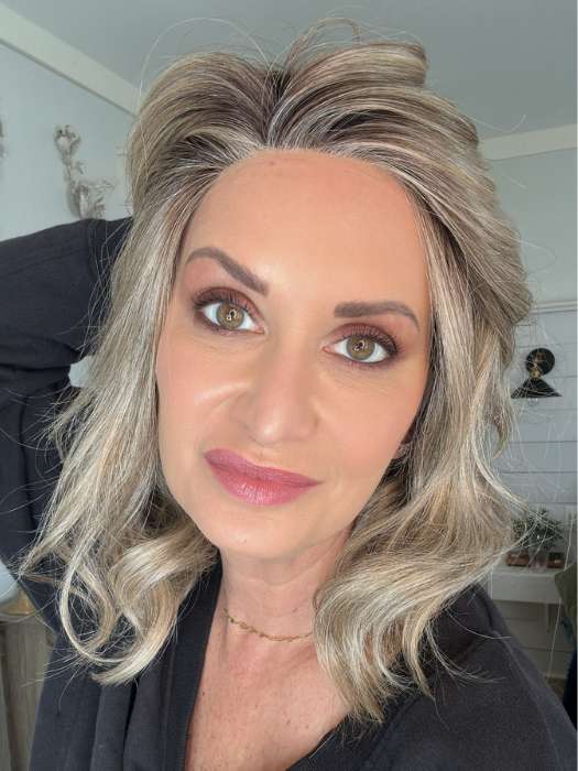 24958-bella-vida-petite-average-synthetic-lace-front-wig-hand-tied-6.jpg Bella Vida | Petite/Average | Synthetic Lace Front Wig (Hand-Tied)