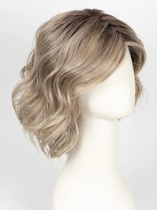 25318-editor-s-pick-large-synthetic-lace-front-wig-mono-top-58.webp Editor's Pick Large | Synthetic Lace Front Wig (Mono Top)