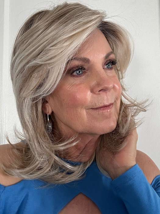 25599-goddess-hf-synthetic-lace-front-wig-mono-top-7.jpg Goddess | HF Synthetic Lace Front Wig (Mono Top)