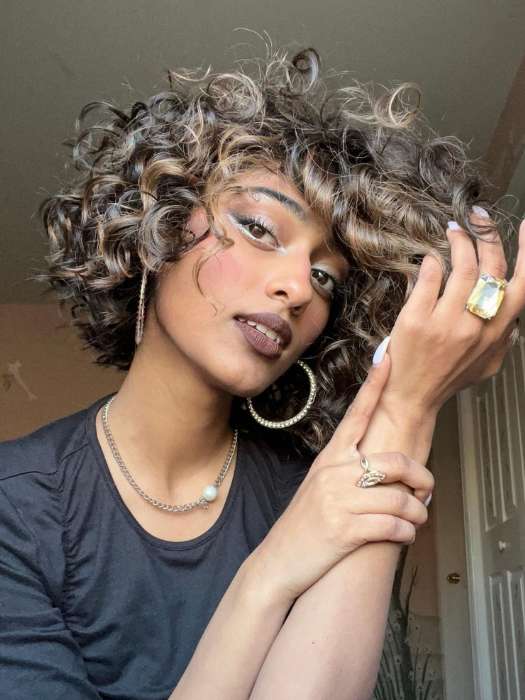 25694-jordan-human-hair-synthetic-blend-lace-front-wig-mono-part-2.jpg Jordan | Human Hair / Synthetic Blend Lace Front Wig (Mono Part)