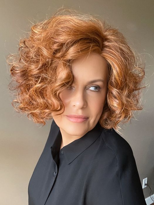 25694-jordan-human-hair-synthetic-blend-lace-front-wig-mono-part-3.jpg Jordan | Human Hair / Synthetic Blend Lace Front Wig (Mono Part)