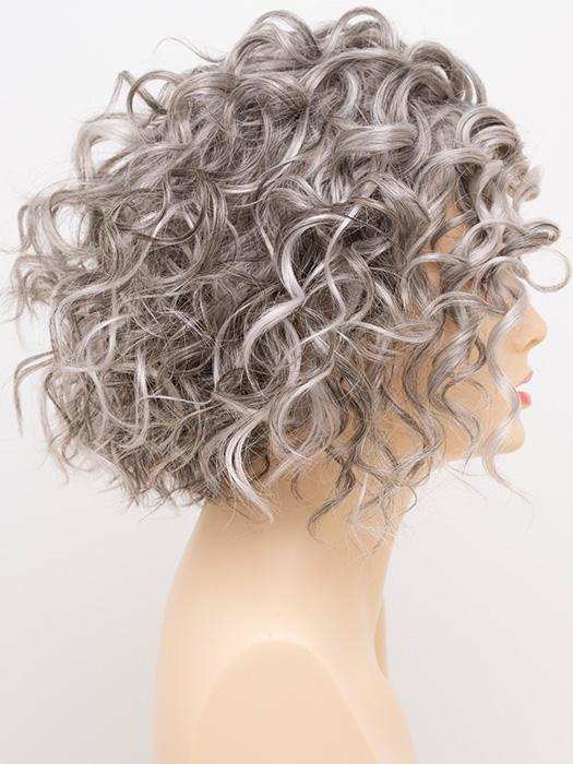 25694-jordan-human-hair-synthetic-blend-lace-front-wig-mono-part-32.jpg Jordan | Human Hair / Synthetic Blend Lace Front Wig (Mono Part)