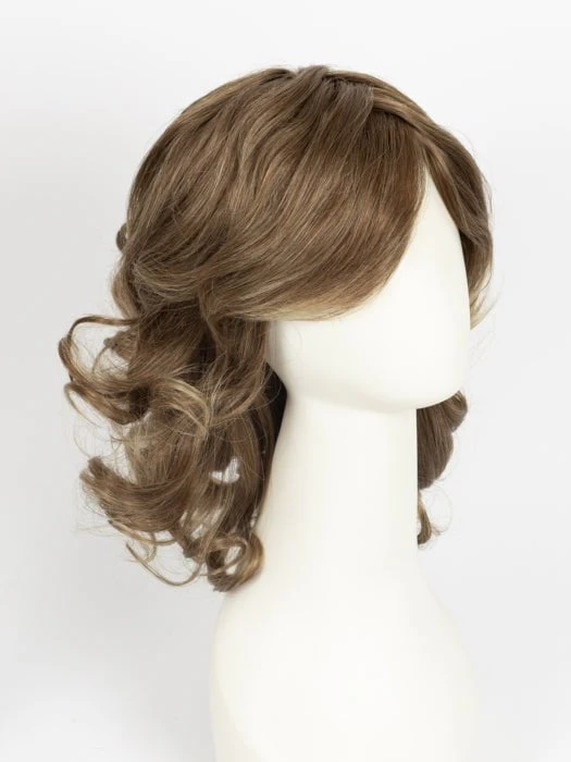 25720-knockout-100-human-hair-wig-mono-top-26.webp Knockout | 100% Human Hair Wig (Mono Top)