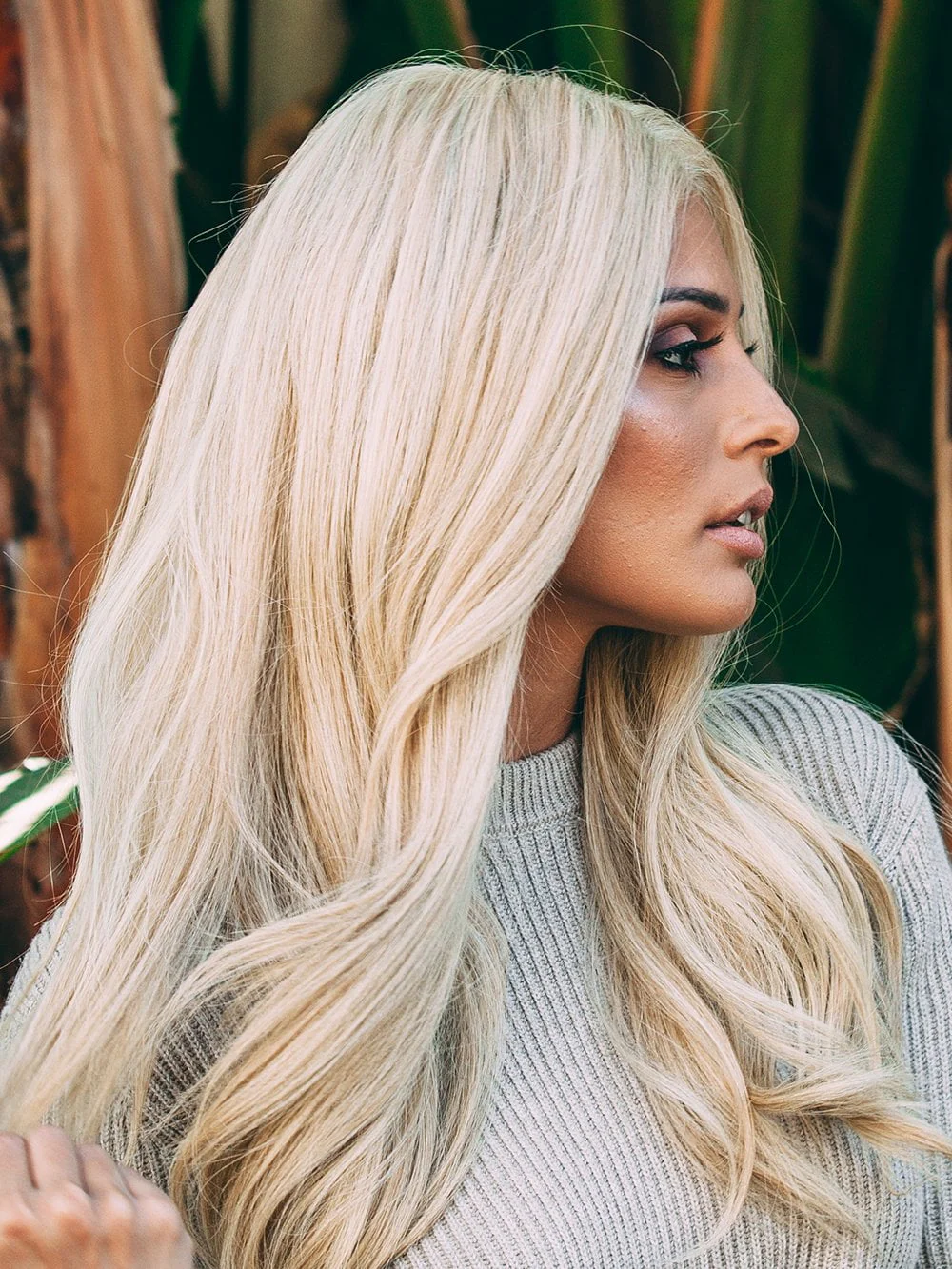 25916-obsession-remy-human-hair-lace-front-wig-hand-tied-16.webp Obsession | Remy Human Hair Lace Front Wig (Hand-Tied)