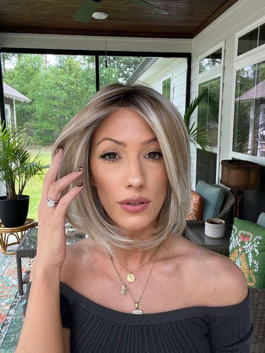 26166-portrait-mode-synthetic-lace-front-wig-mono-top-1.jpg Portrait Mode | Synthetic Lace Front Wig (Mono Top)