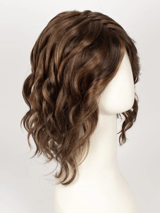 2630-julianne-lite-synthetic-lace-front-wig-hand-tied-30.webp Julianne Lite | Synthetic Lace Front Wig (Hand-Tied)