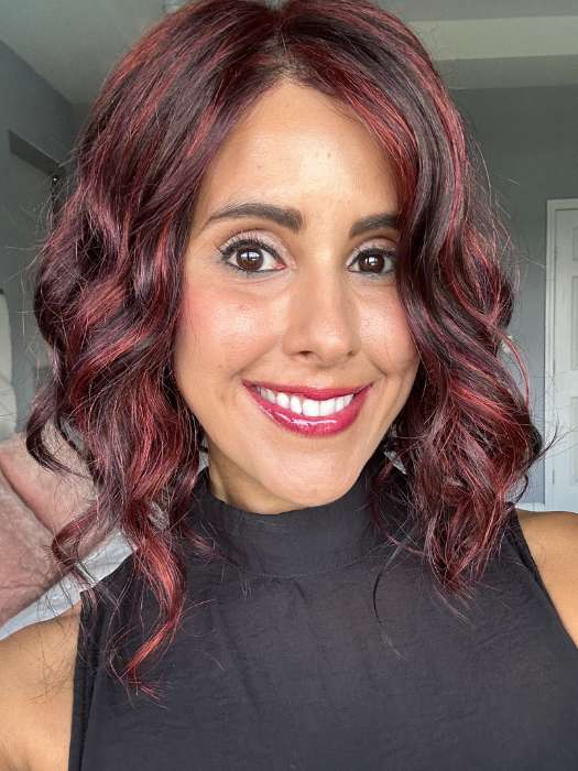 2630-julianne-lite-synthetic-lace-front-wig-hand-tied-8.jpg Julianne Lite | Synthetic Lace Front Wig (Hand-Tied)