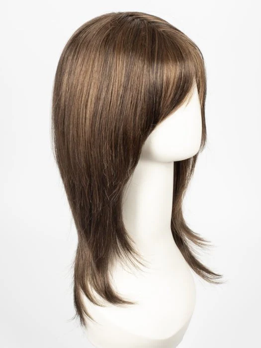 26392-star-quality-synthetic-lace-front-wig-mono-part-24.webp Star Quality | Synthetic Lace Front Wig (Mono Part)