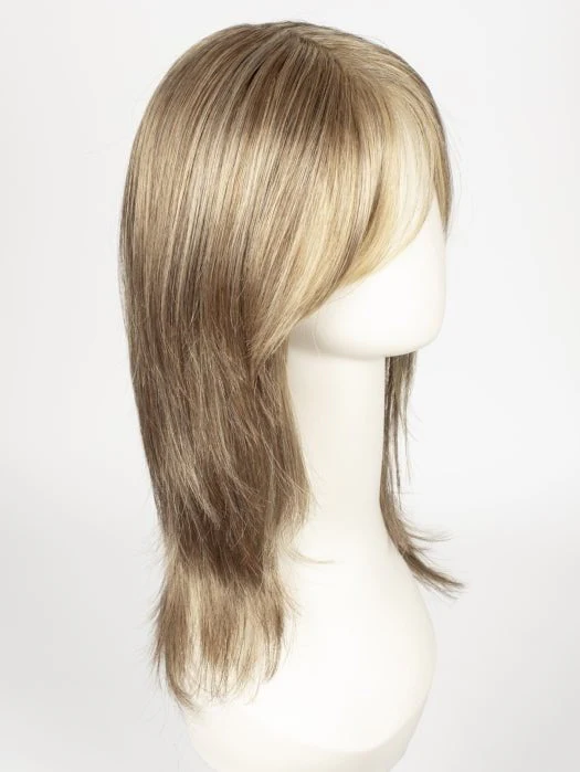 26392-star-quality-synthetic-lace-front-wig-mono-part-26.webp Star Quality | Synthetic Lace Front Wig (Mono Part)