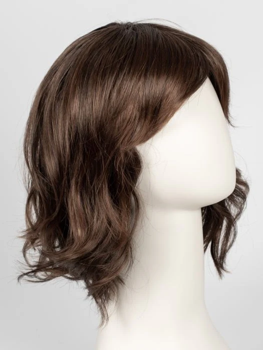 26417-stop-traffic-synthetic-wig-mono-crown-32.webp Stop Traffic | Synthetic Wig (Mono Crown)