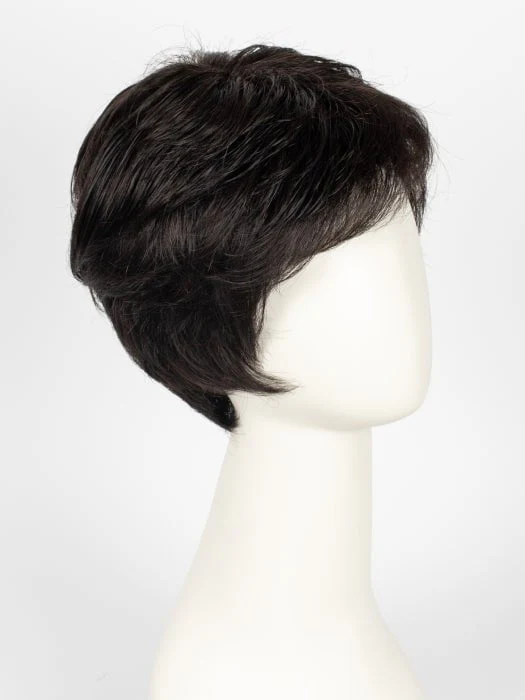 26746-winner-premium-synthetic-lace-front-wig-mono-crown-7.webp Winner Premium | Synthetic Lace Front Wig (Mono Crown)