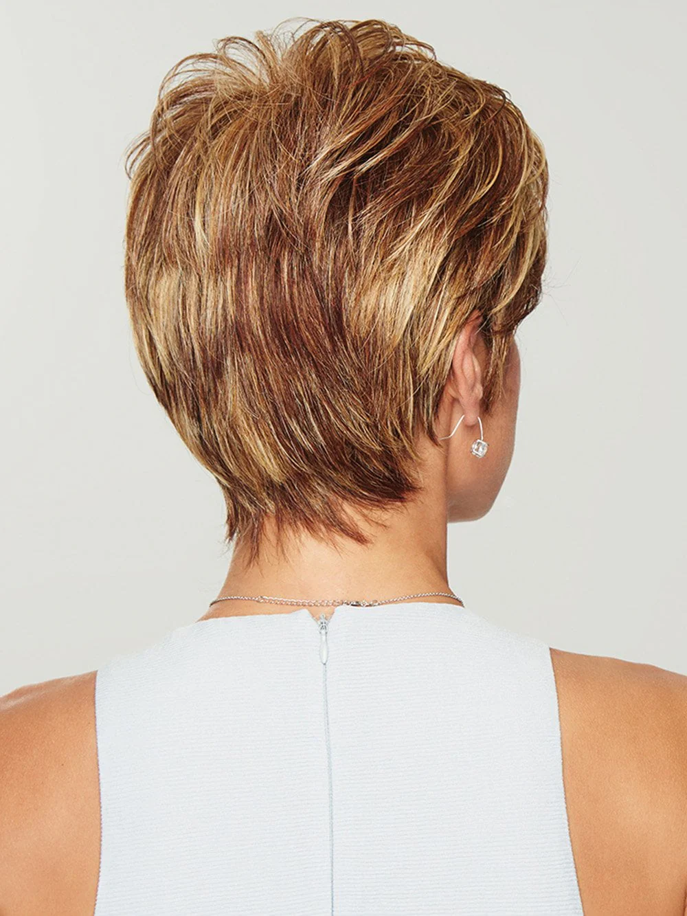 27642-strength-hf-synthetic-wig-basic-cap-5.webp Strength | HF Synthetic Wig (Basic Cap)