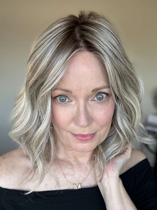 2779-simmer-elite-petite-synthetic-lace-front-wig-hand-tied-4.jpg Simmer Elite Petite | Synthetic Lace Front Wig (Hand-Tied)