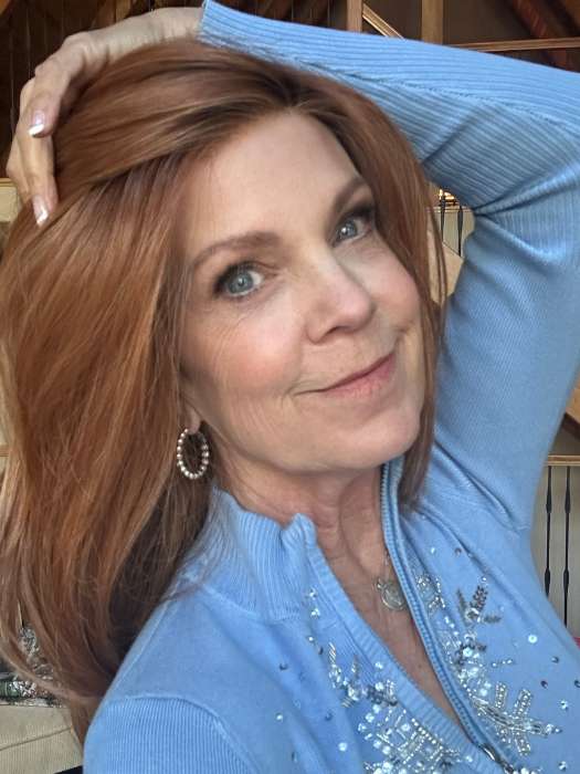 28533-lauren-synthetic-lace-front-wig-hand-tied-discontinued-11.jpg Lauren | Synthetic Lace Front Wig (Hand-Tied) | DISCONTINUED